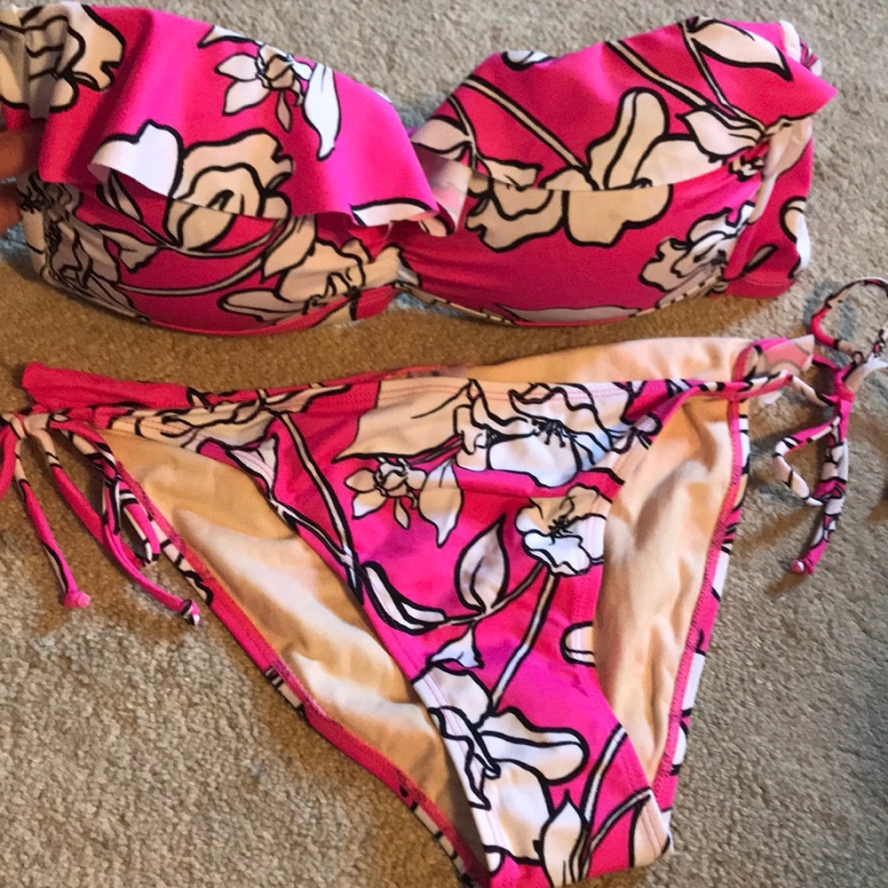 Brand new with tags Swimsuits for All bikini!
